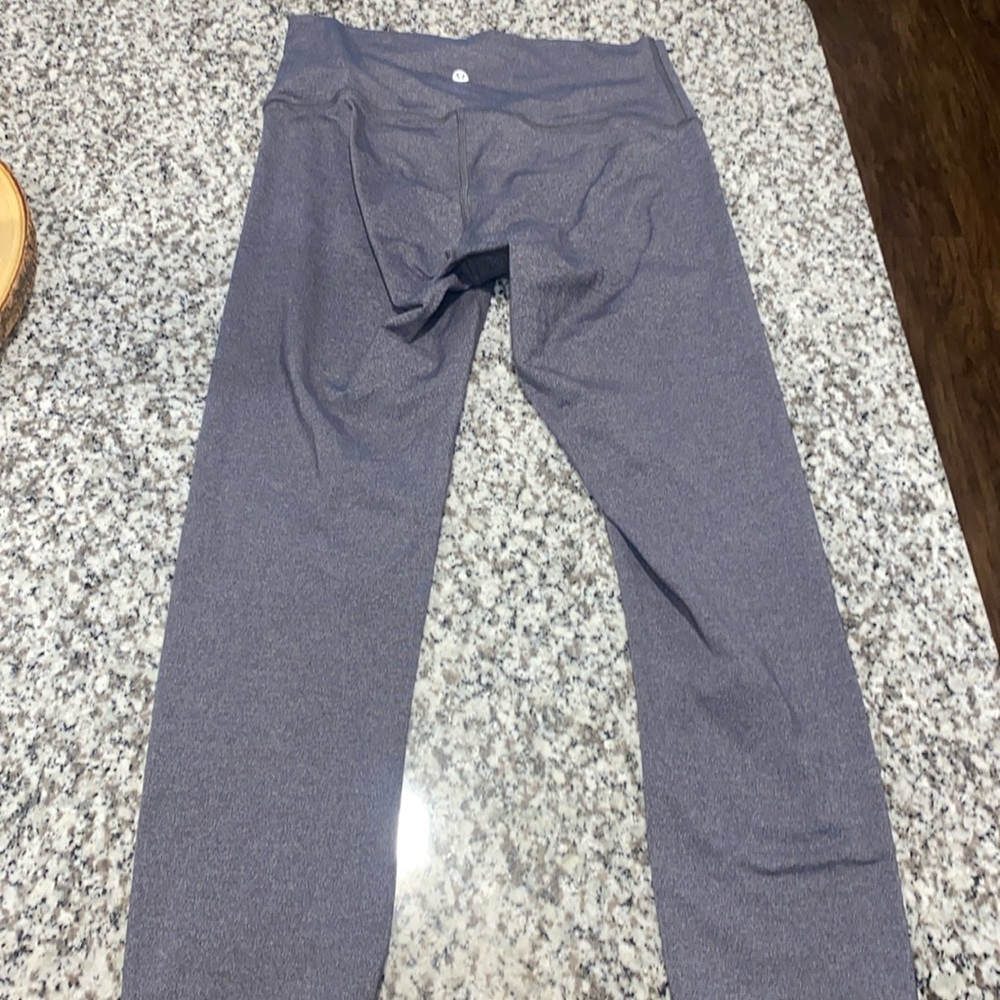 Lululemon leggings, a line, size 8